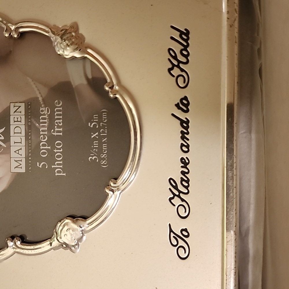 Wedding Frame - Picture 2 of 13